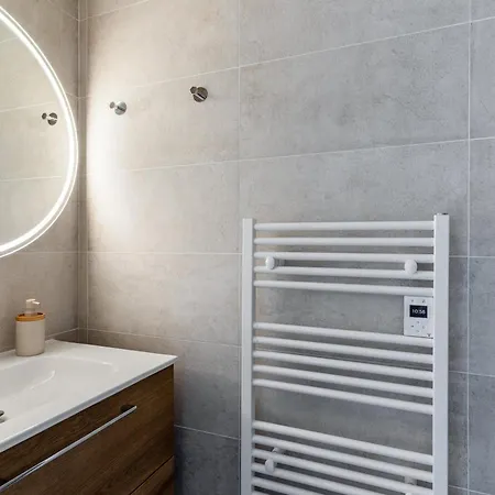 Lecrin : Moderne Jardin Piscine